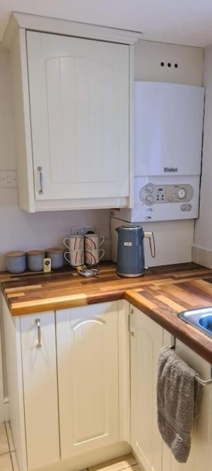 Woodcutters Cottage, Northumberland Халтвисл Экстерьер фото